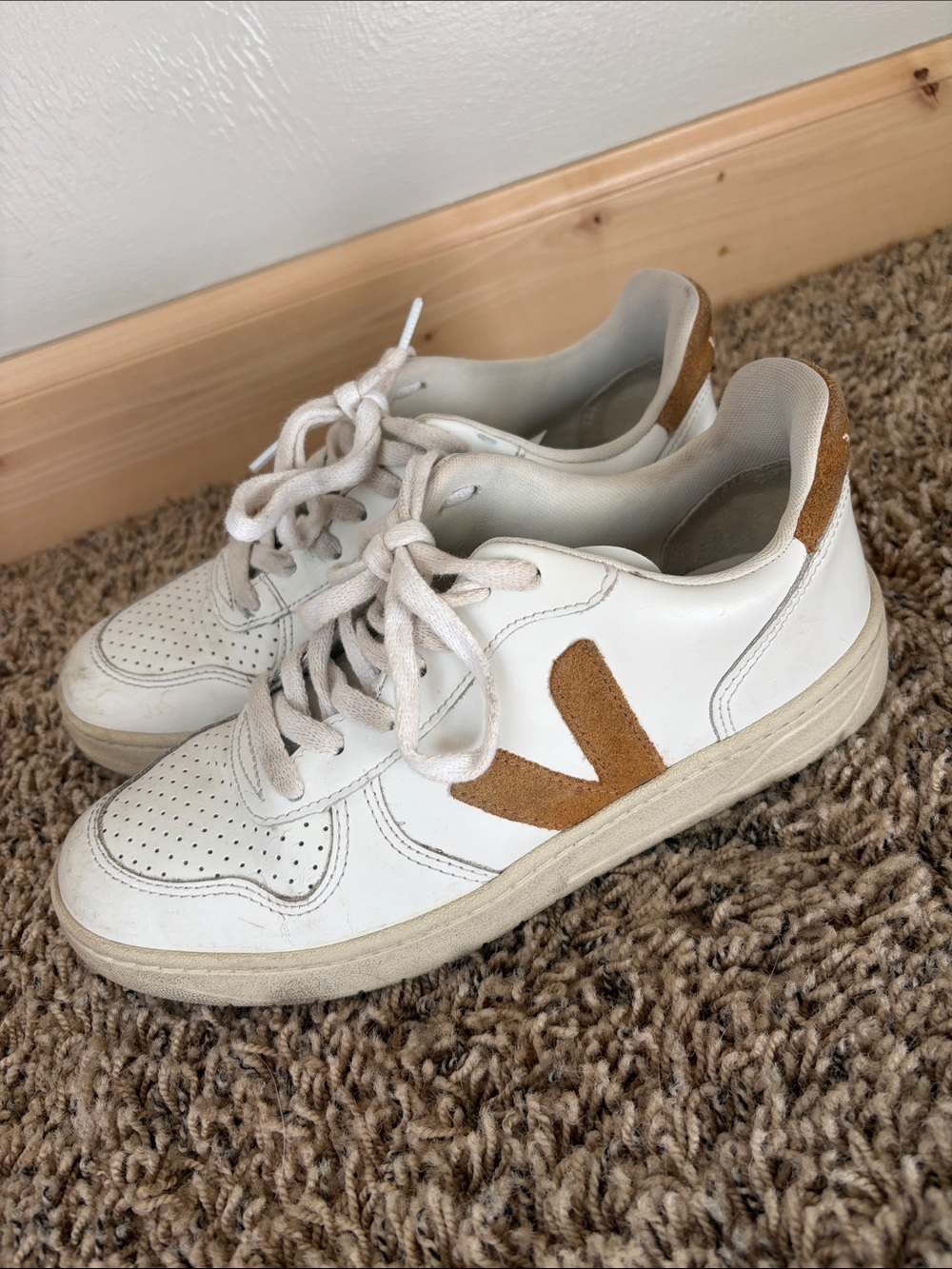 Veja Sneakers